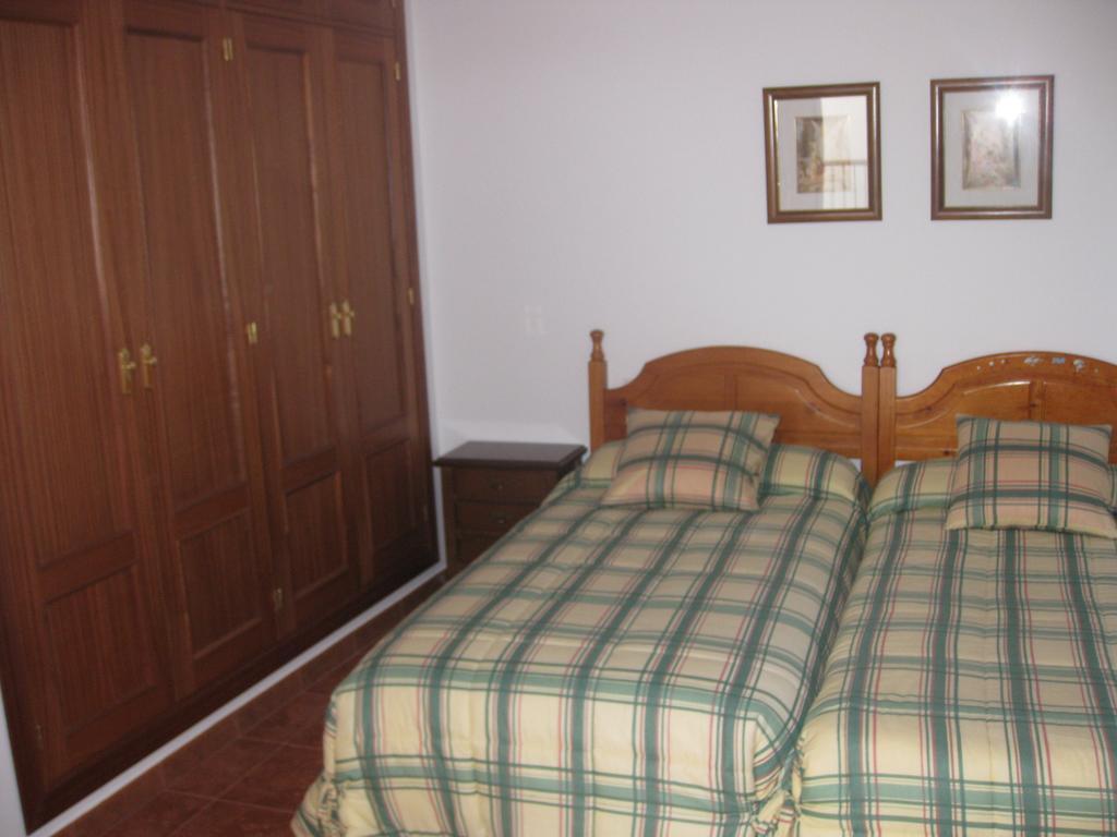 Villa Remedios Cuevas del Becerro Chambre photo